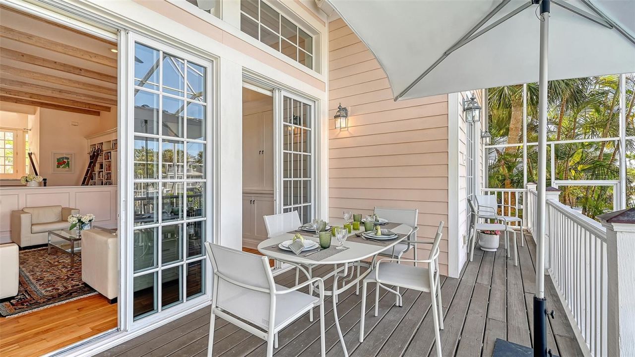 5024 Commonwealth Drive, Sarasota, FL 34242 Photo