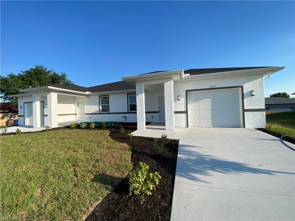 5253-5255 Centennial Blvd, Lehigh Acres, FL 33971 Photo