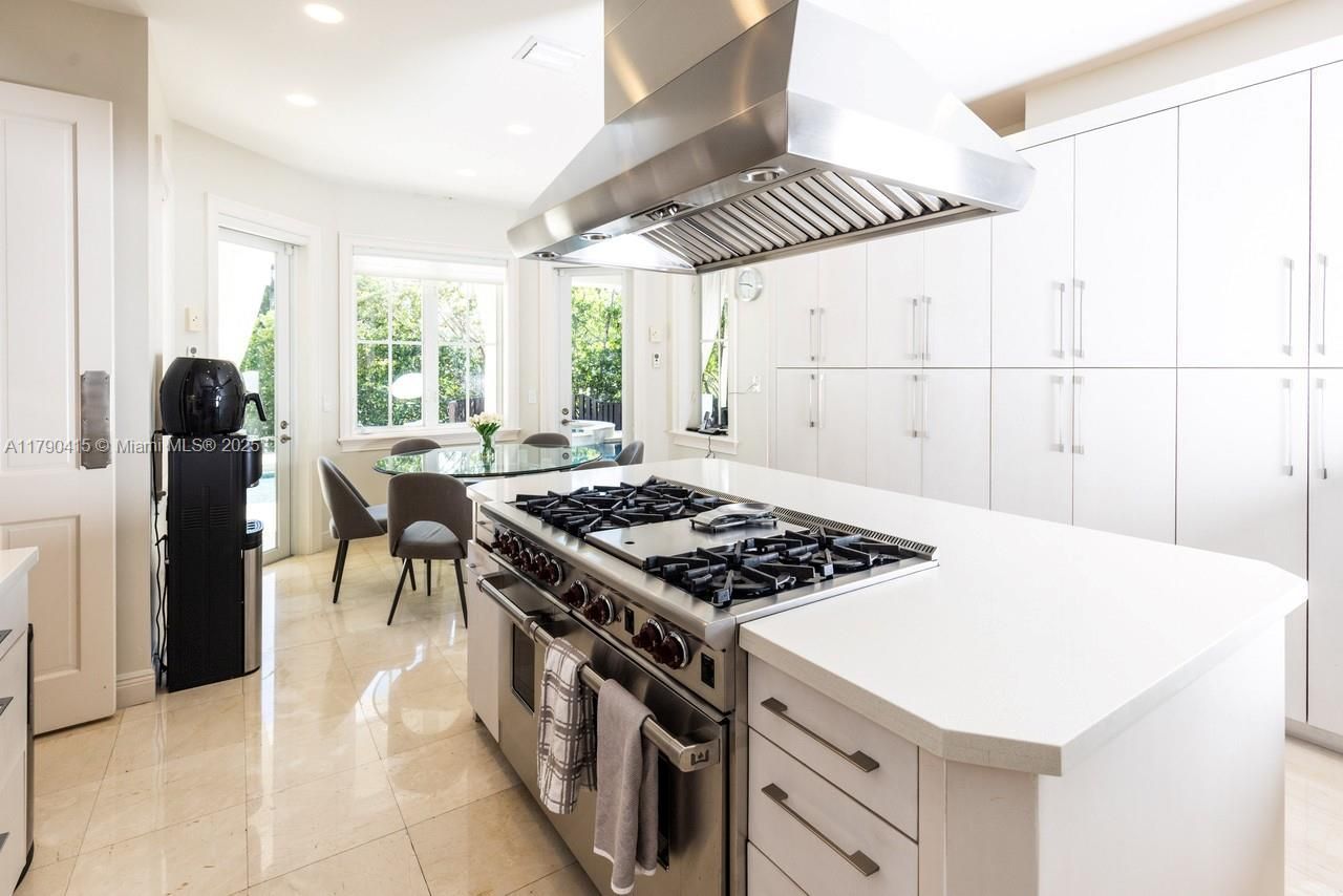 Please Call For Address, Coral Gables, FL 33143 Photo