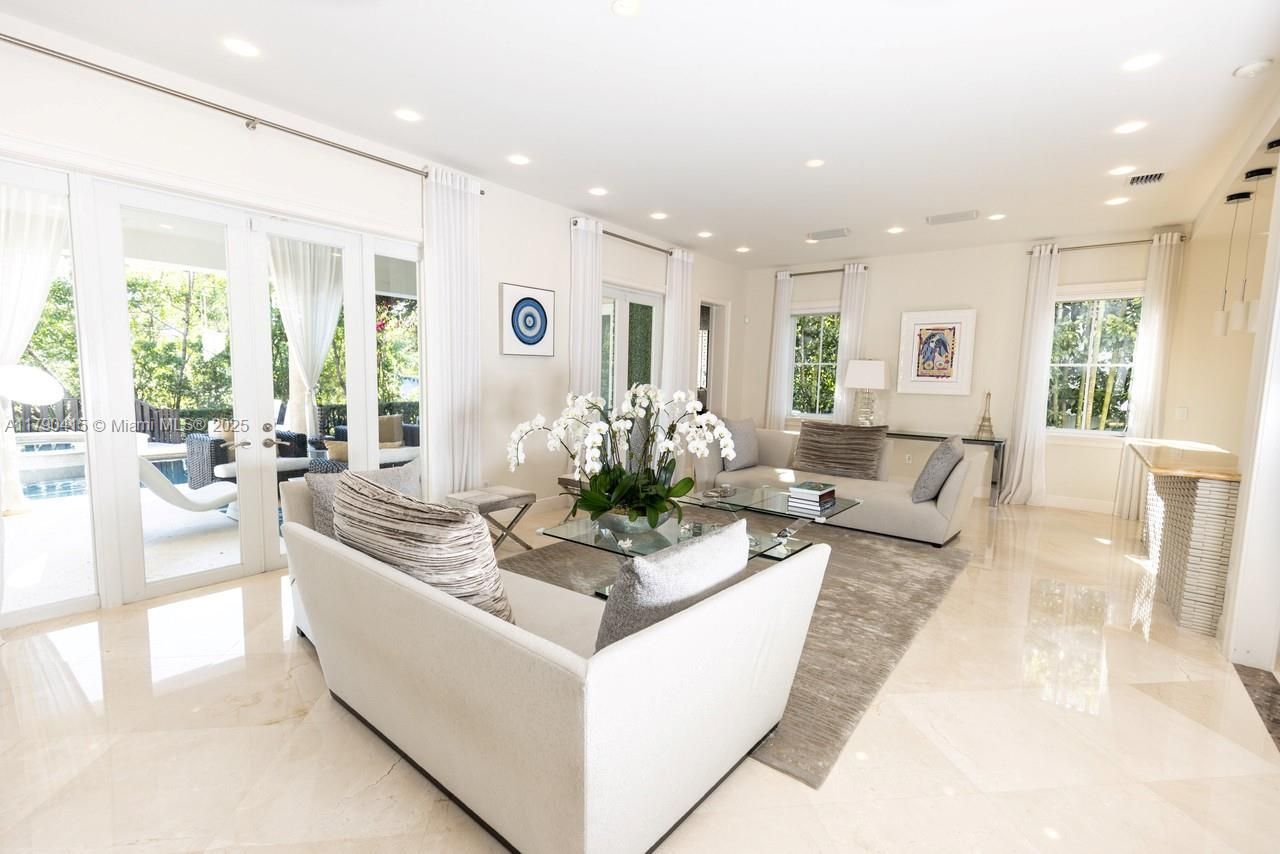 Please Call For Address, Coral Gables, FL 33143 Photo