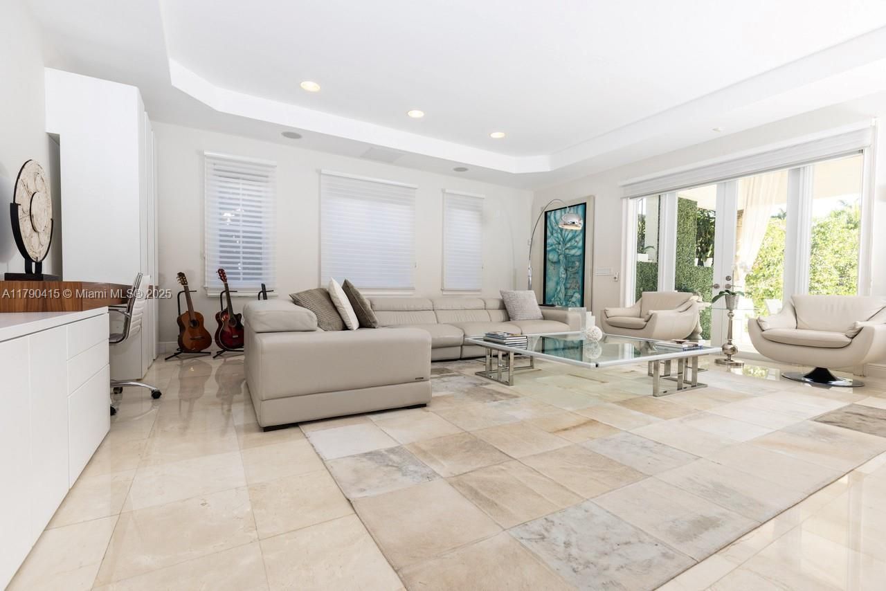 Please Call For Address, Coral Gables, FL 33143 Photo