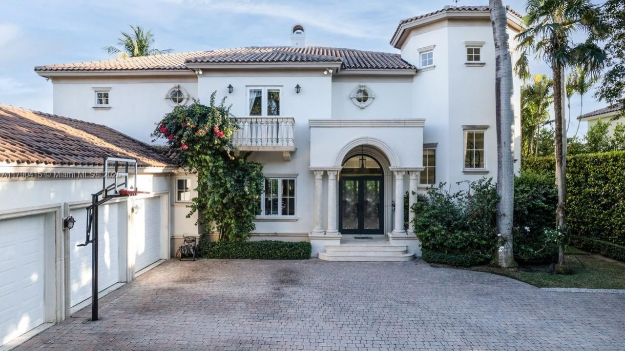 Please Call For Address, Coral Gables, FL 33143 Photo