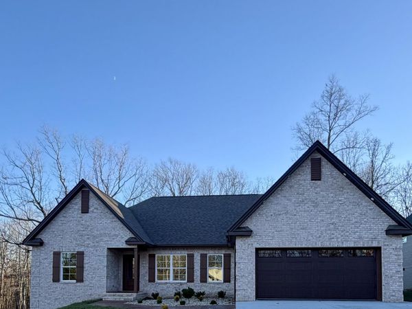 630 Lakeview Drive, Crossville, TN 38558