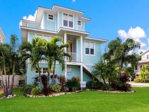 4808 GULF DRIVE, Unit B, HOLMES BEACH, FL 34217