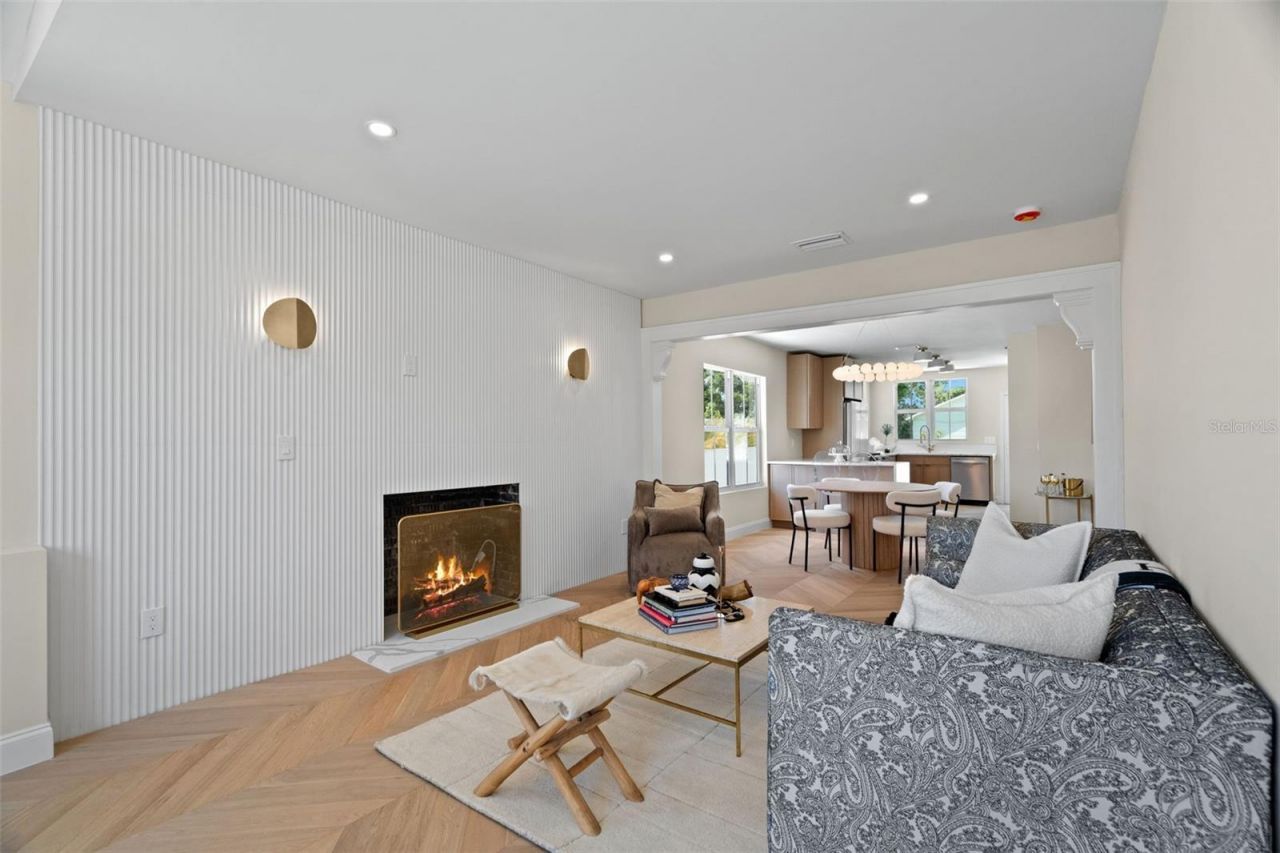 422 24th Street N, Saint Petersburg, FL 33713 Photo