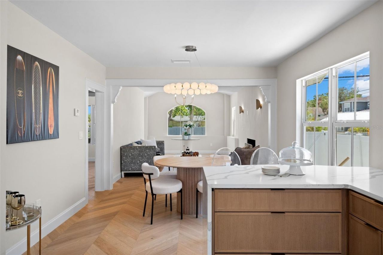 422 24th Street N, Saint Petersburg, FL 33713 Photo