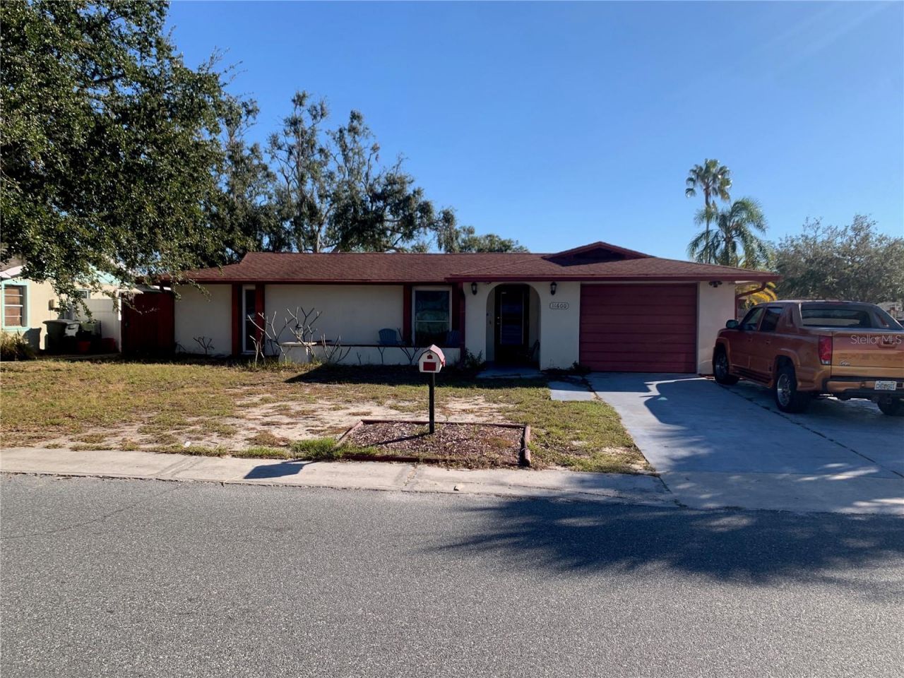 11600 Crystal Lake Drive, Port Richey, FL 34668 Main Photo