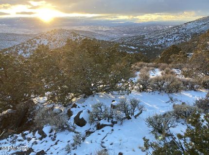 8531 Quaking Aspen Road, Lot #1,2,3,4,5,, Reno, NV 89510 Photo