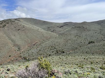 8531 Quaking Aspen Road, Lot #1,2,3,4,5,, Reno, NV 89510 Photo