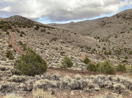 8531 Quaking Aspen Road, Lot #1,2,3,4,5,, Reno, NV 89510 Photo