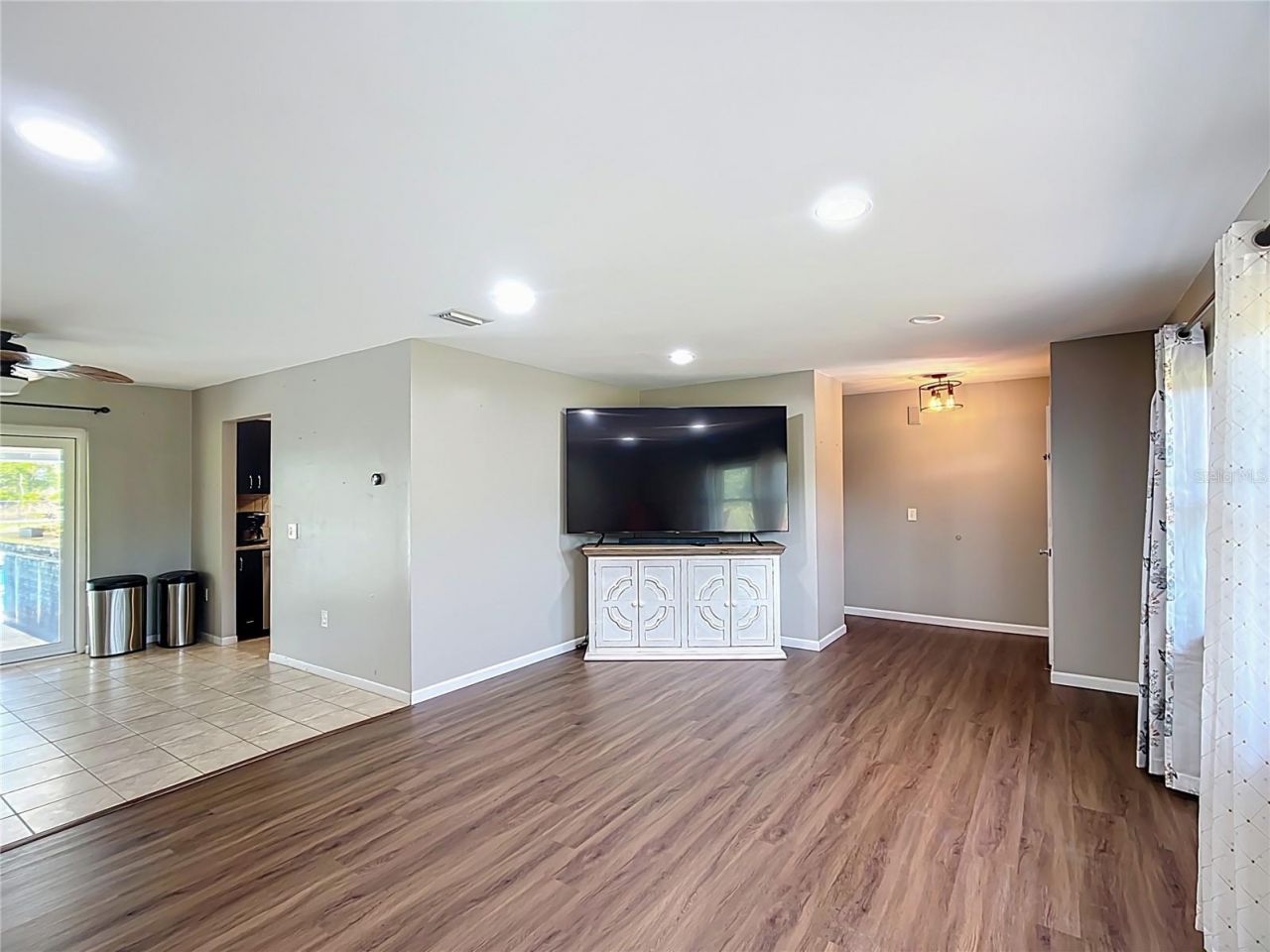 3221 Granada Drive, Indian Lake Estates, FL 33855 Photo