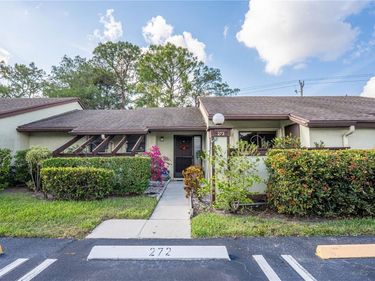 272 BEAVER DAM COURT, ROYAL PALM BEACH, FL 33411