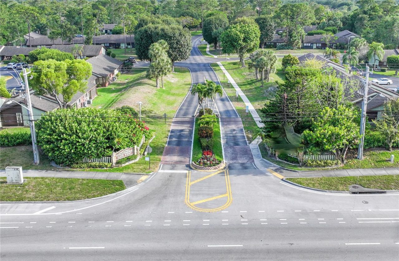 272 Beaver Dam Court, Royal Palm Beach, FL 33411 Photo