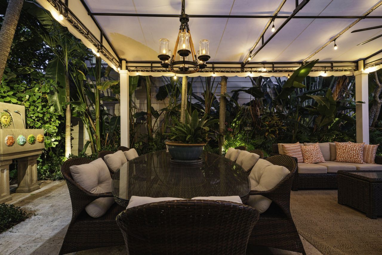 235 Dyer Road, Unit Treehouse, West Palm Beach, FL 33405 Photo