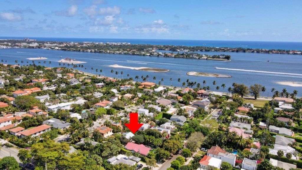 235 Dyer Road, Unit Treehouse, West Palm Beach, FL 33405 Photo