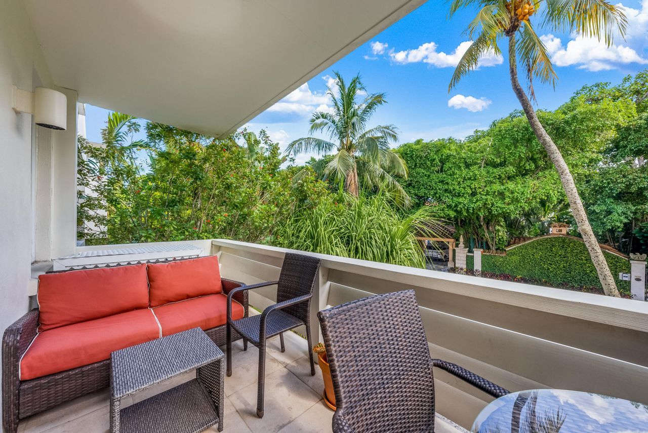 455 Worth Avenue, Unit 201, Palm Beach, FL 33480 Photo