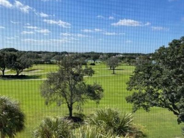 6895 Willow Wood Drive, Unit 1055, Boca Raton, FL 33434