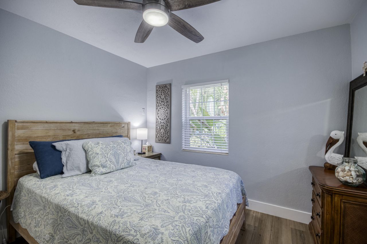 404 S Caloosahatchee Avenue, Jupiter, FL 33458 Photo