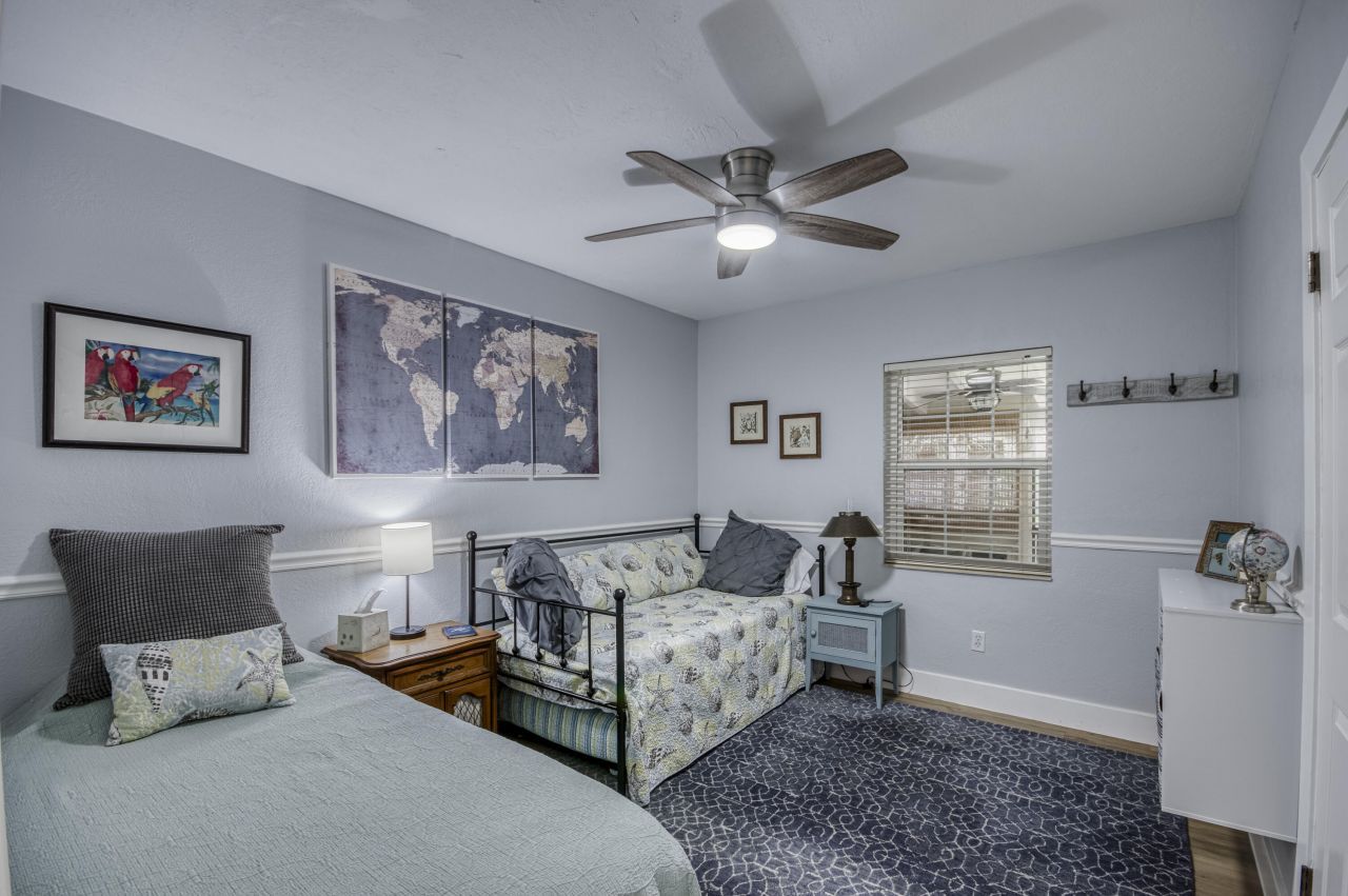 404 S Caloosahatchee Avenue, Jupiter, FL 33458 Photo