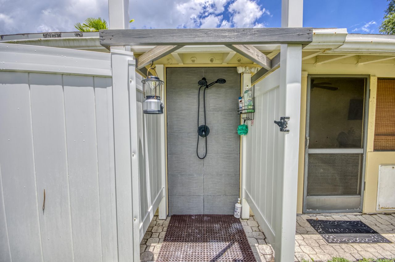 404 S Caloosahatchee Avenue, Jupiter, FL 33458 Photo