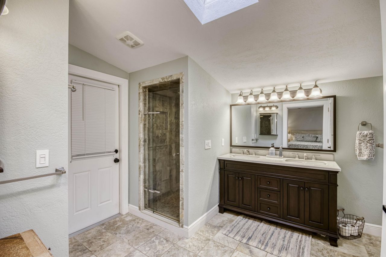 404 S Caloosahatchee Avenue, Jupiter, FL 33458 Photo