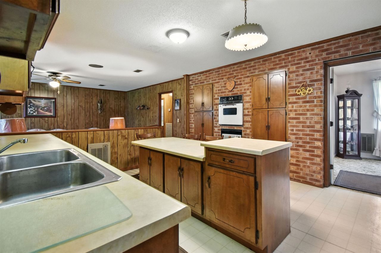 3232 Loren Henderson Rd, Perry, FL 32347 Photo