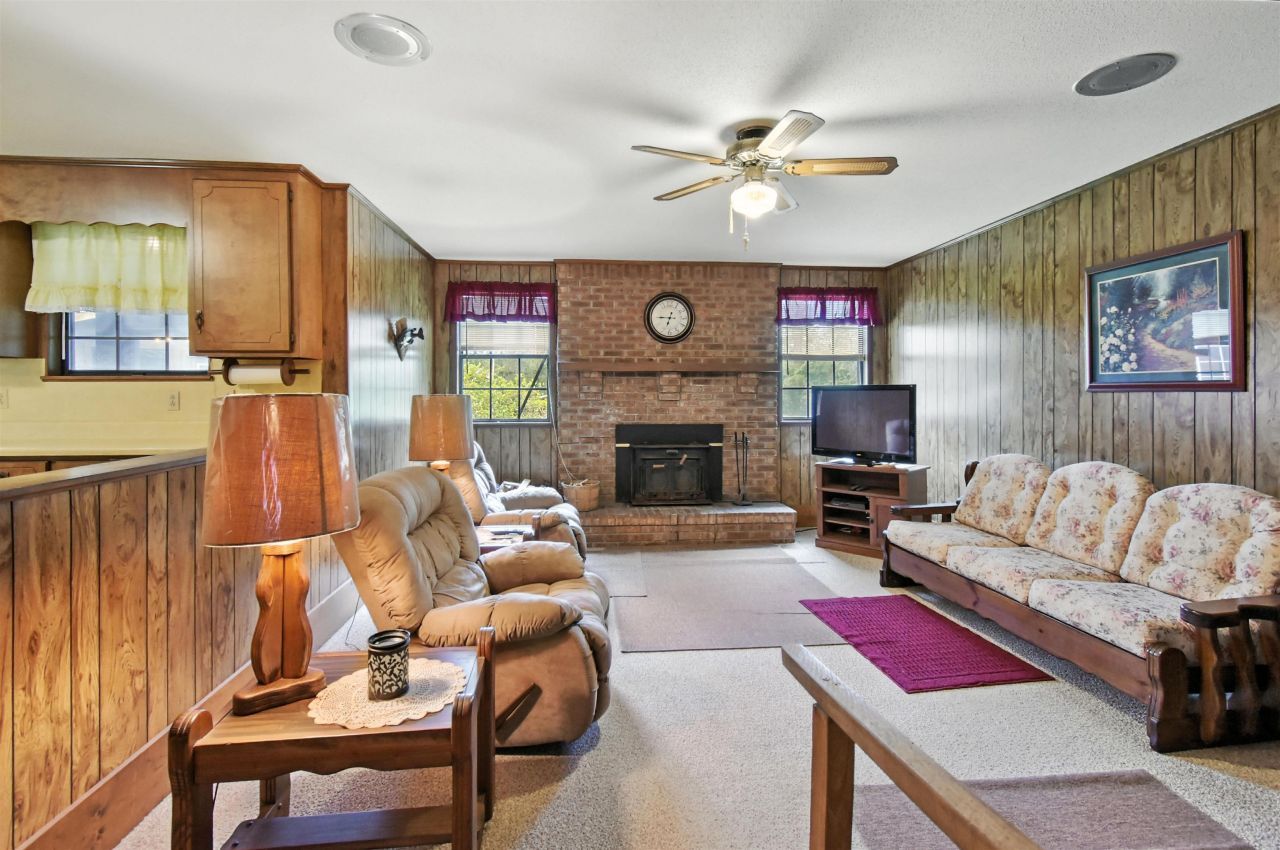 3232 Loren Henderson Rd, Perry, FL 32347 Photo