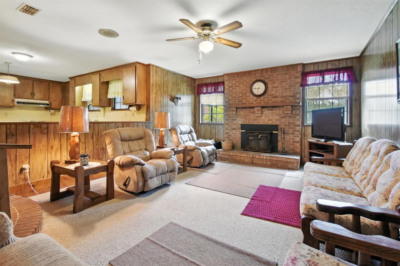 3232 Loren Henderson Rd, Perry, FL 32347 Photo