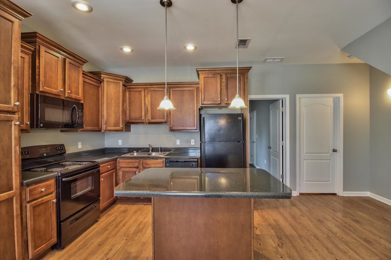 2003 Bloomington Avenue, Unit 8 units, Tallahassee, FL 32304 Photo