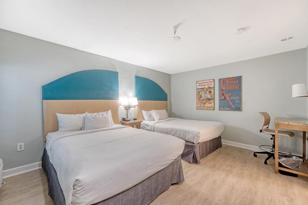 1004 Ocean Boulevard Photo 5