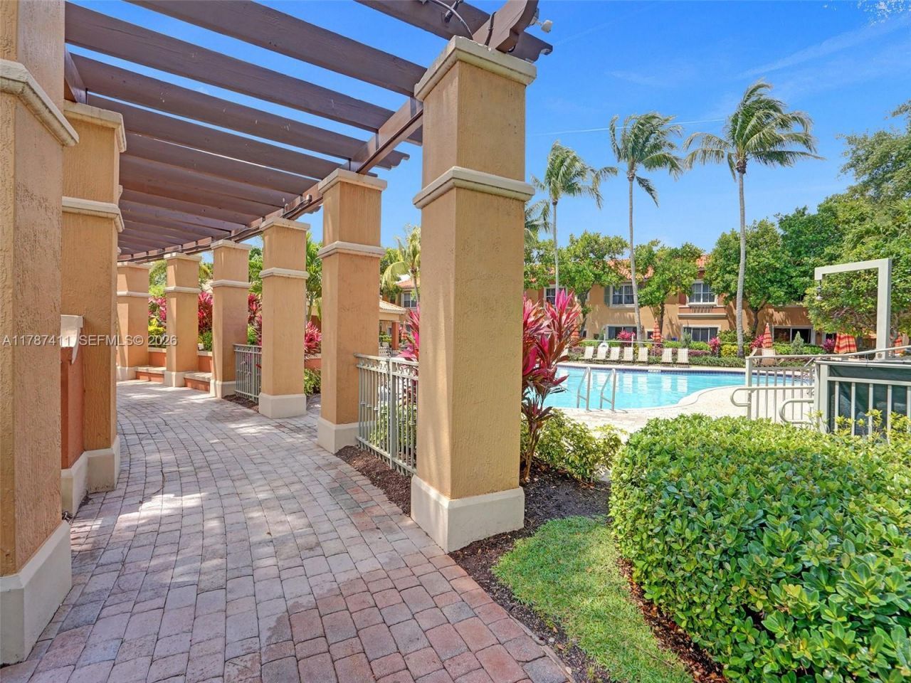 4971 Leeward Ln, Unit 3004, Fort Lauderdale, FL 33312 Photo