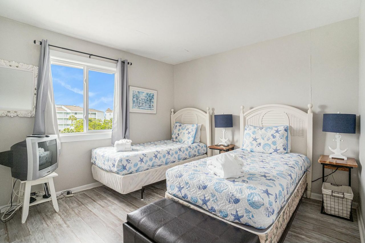 74 Mariners Cay Drive Photo 24