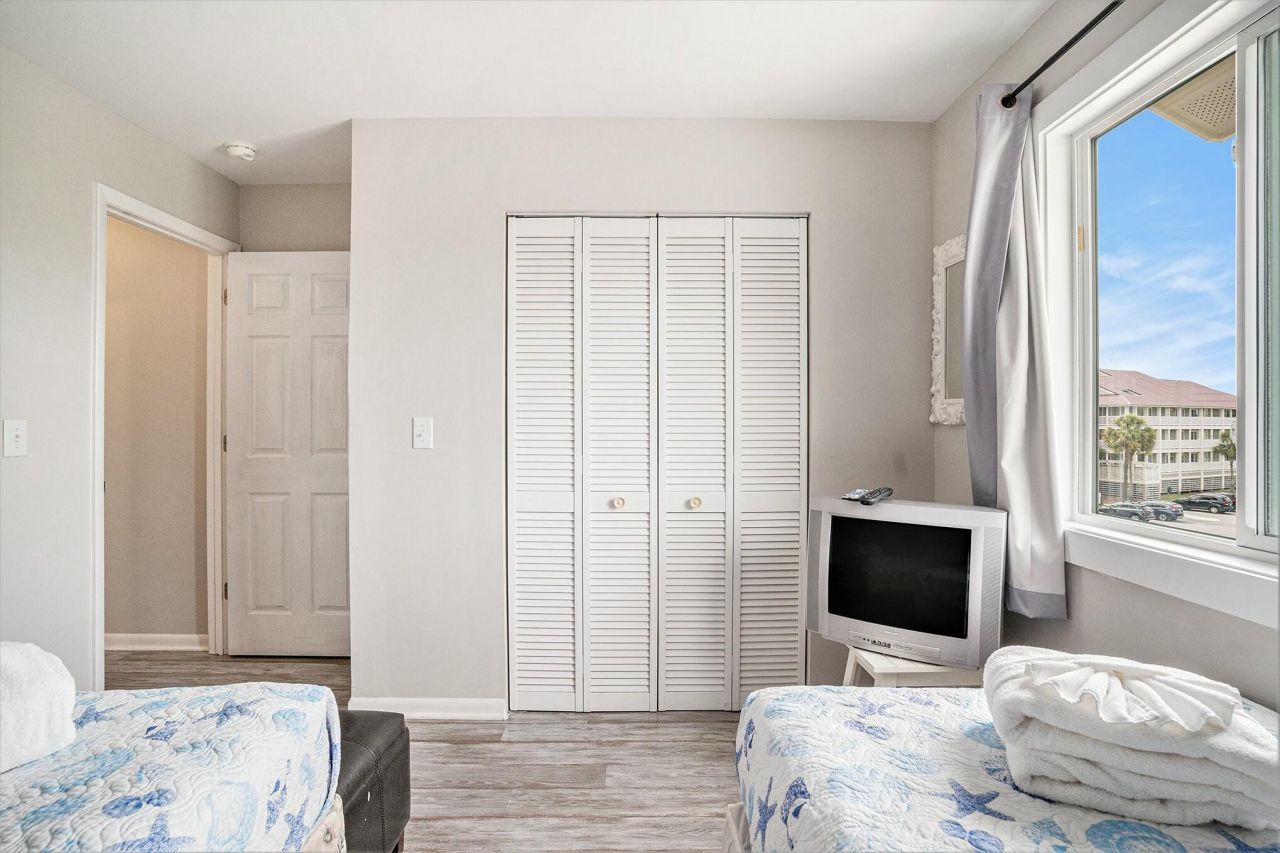 74 Mariners Cay Drive Photo 25