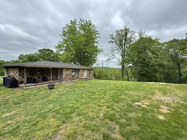 5117 Roasting Ear Road, Fifty-Six, AR 72533
