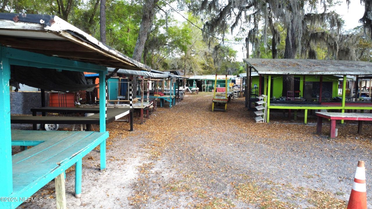 736 S Highway 17, San Mateo, FL 32187 Photo