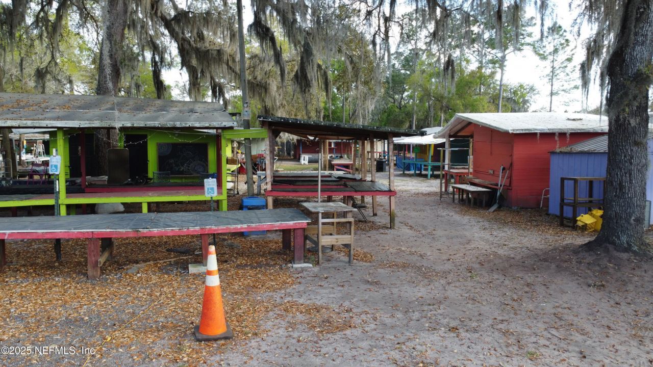 736 S Highway 17, San Mateo, FL 32187 Photo