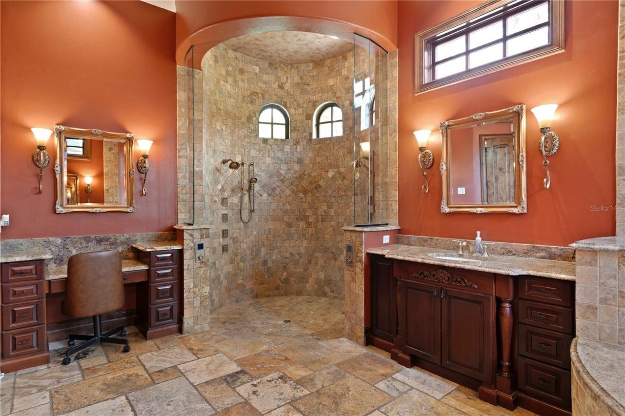 1102 Merry Water Drive, Lutz, FL 33548 Photo