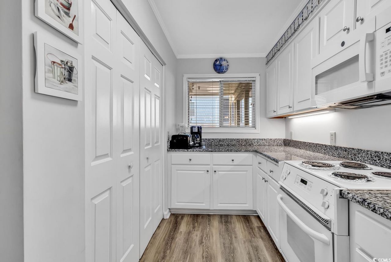 1581 S Waccamaw Dr. Photo 19