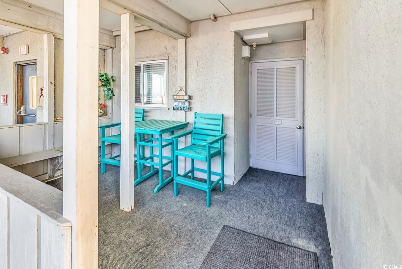 1581 S Waccamaw Dr. Photo 8