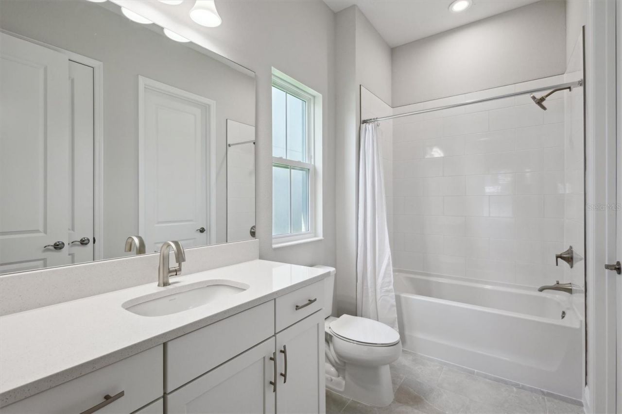 4517 Foley Grove Drive, Valrico, FL 33596 Photo