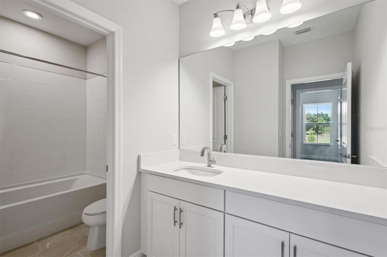 4517 Foley Grove Drive, Valrico, FL 33596 Photo