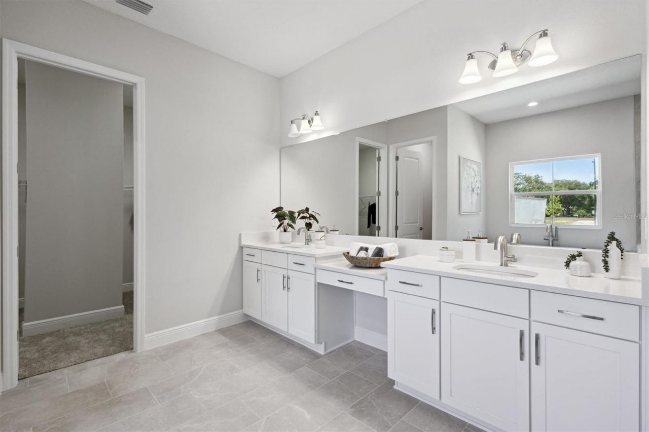 4517 Foley Grove Drive, Valrico, FL 33596 Photo