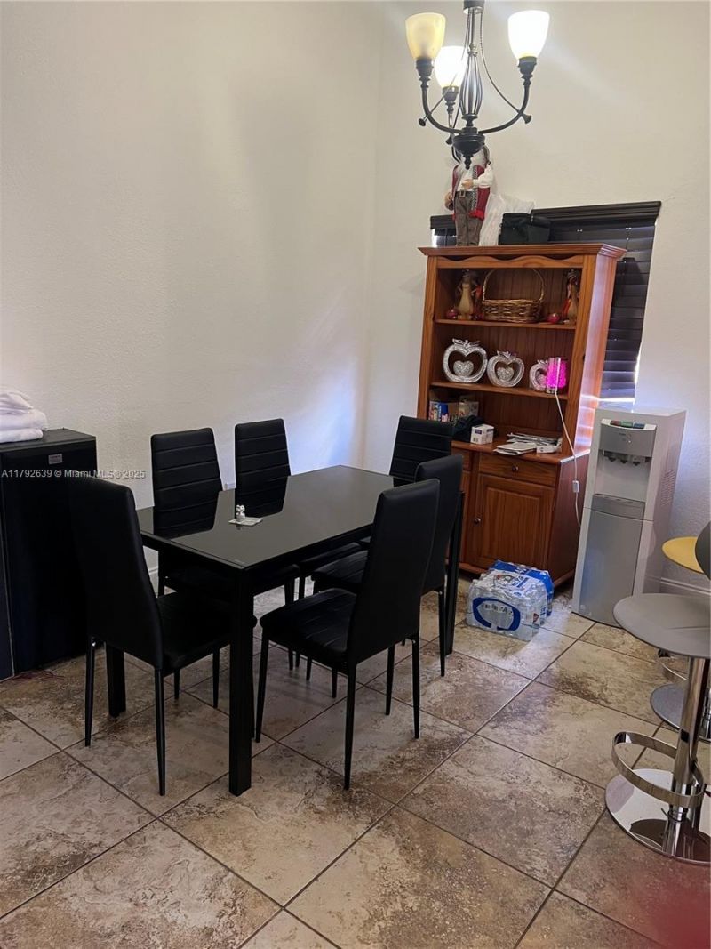 6725 SW 137th Ct, Unit 14D, Miami, FL 33183 Photo