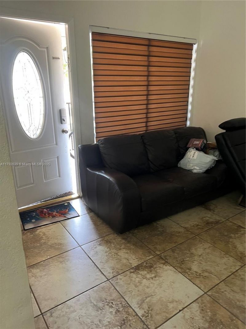 6725 SW 137th Ct, Unit 14D, Miami, FL 33183 Photo