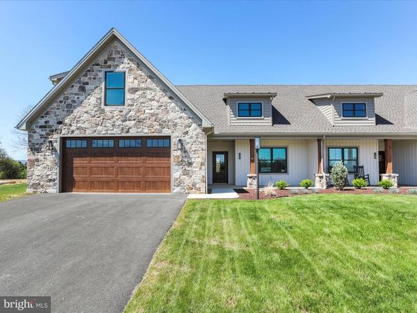 149 MATTHEW DRIVE, CHAMBERSBURG, PA 17201