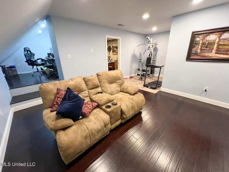 Property Image 53