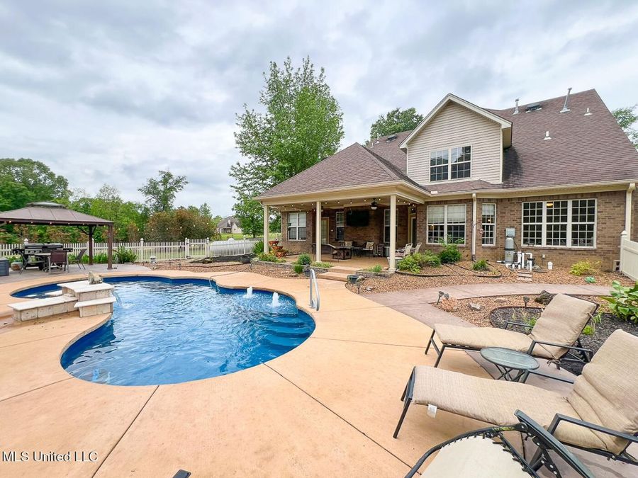 Property Image 61