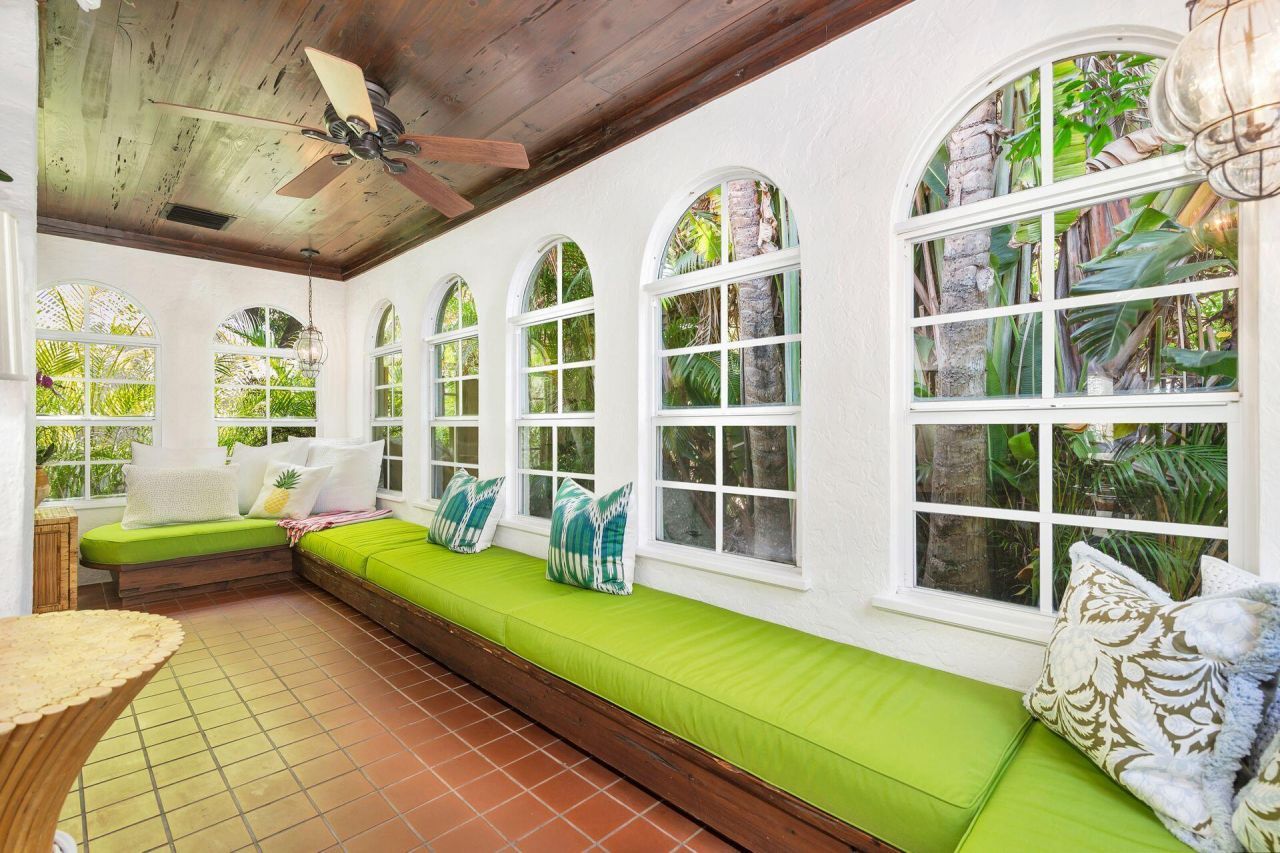 138 Greymon Drive, West Palm Beach, FL 33405 Photo