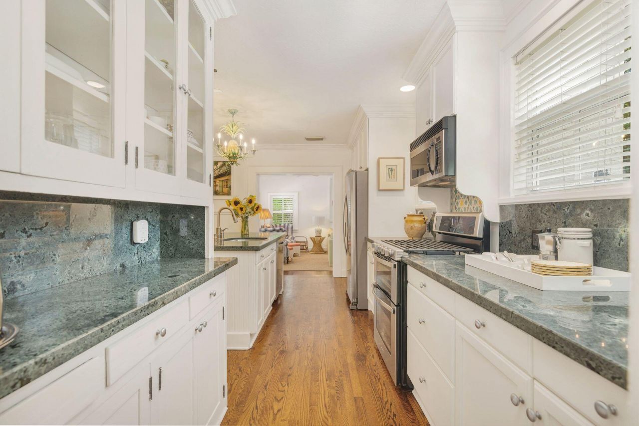 138 Greymon Drive, West Palm Beach, FL 33405 Photo