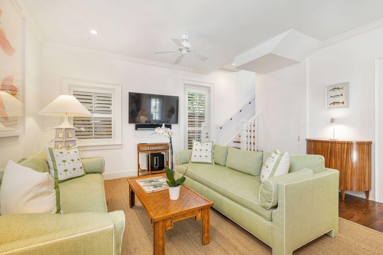 138 Greymon Drive, West Palm Beach, FL 33405 Photo